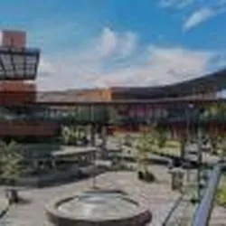 Plaza Comercial Punto Sur